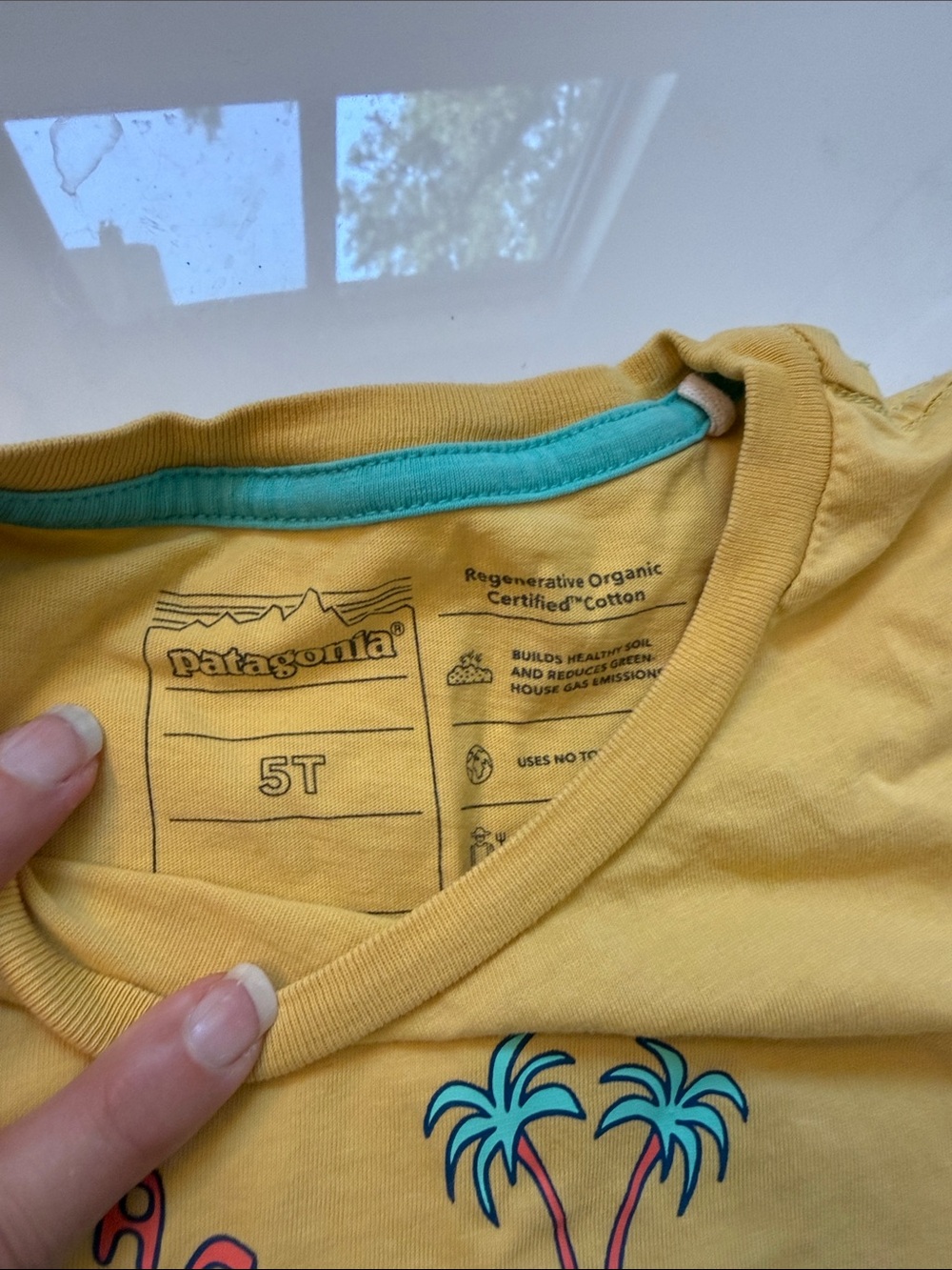 Patagonia Yellow Surf Graphic Tee & Teal Logo Tee - Picture 3 of 6